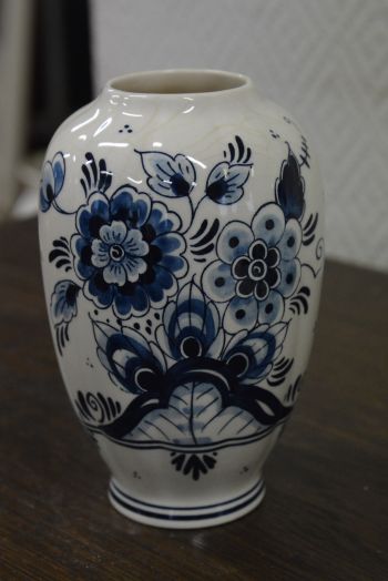 (n-4942) Delfts, Royal Goedewaagen, käsitsimaalitud vaas 2