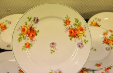 (n-4958/1) Roosilised salatitaldrikud, 8tk