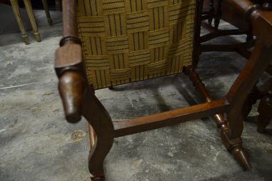 (12-019) 6 tk vanemat tammeraamis tooli