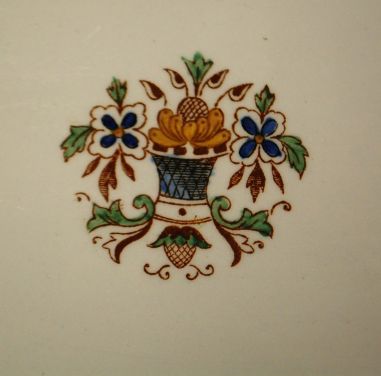 (n-5117) Delft Longwy vaagen