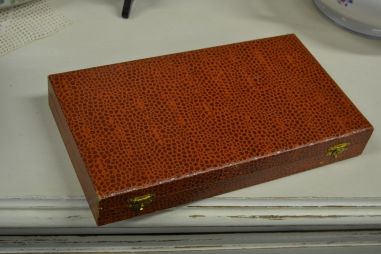 (n-5135) 12 tk lauanugade komplekt karbis