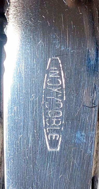 (n-5135) 12 tk lauanugade komplekt karbis