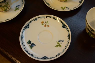 (n-871/3) Bavaria, Seltmann Weiden puuviljadega kohvitassid-taldrikud, 6tk