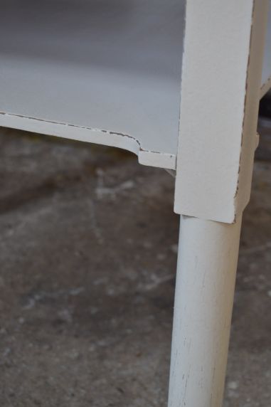 (10-798) Valge diivanilaud