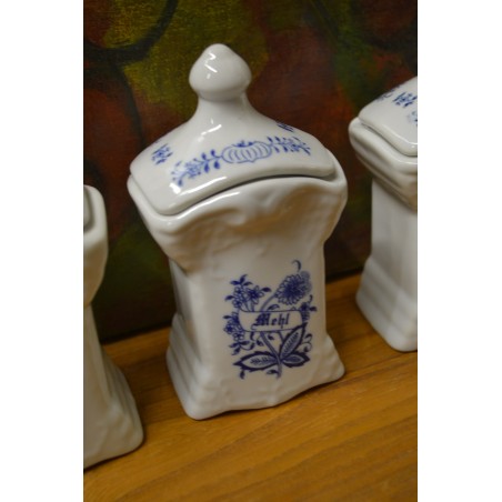 (n-5228) Sibulamustriga maitseainetoosid 4 tk komplektis