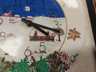 (n-3405) Weimar keraamilise sihverplaadiga seinakell