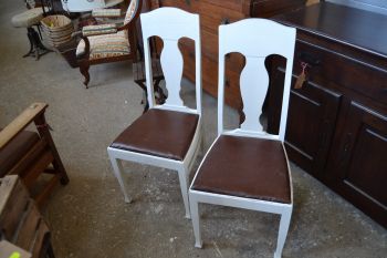 (L-265) valged toolid, 2 tk komplektis 2