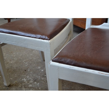 (L-265) valged toolid, 2 tk komplektis