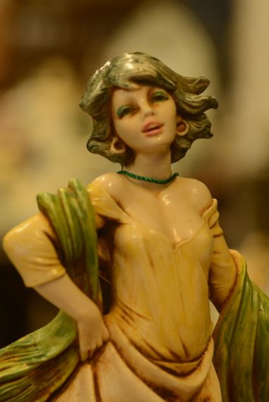 (8-1234) Depose, Fontanini kuju, käsitsimaalitud