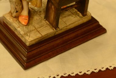 (8-1234) Depose, Fontanini kuju, käsitsimaalitud