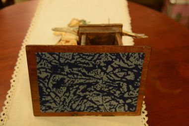 (8-1234) Depose, Fontanini kuju, käsitsimaalitud