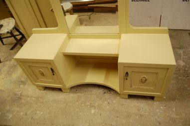 (M-3) MASSPRODUKT A/S Tallinn  peegliga kapp