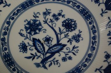 (n-5000/3) Bavaria Seltmann Weiden sibulamustriga supi-pastataldrikud, 6tk