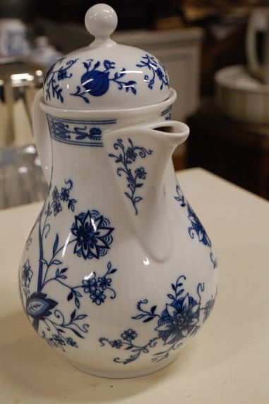 (n-5300/5) Bavaria Seltmann Weiden sibulamustriga kann