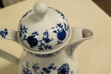 (n-5300/5) Bavaria Seltmann Weiden sibulamustriga kann