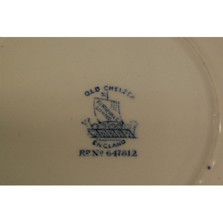 (n-5301/4)  Furnivals Limited Old Chelsea Rd nr 647812, pujongitassid-taldrikud, 3tk