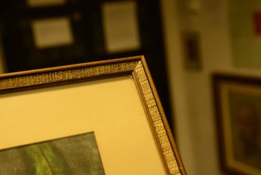 (P-571) Raamitud joonistus-pastell