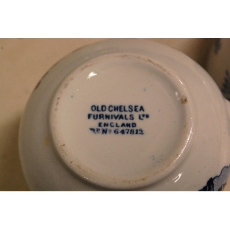 (n-5301/9)  Furnivals Limited Old Chelsea Rd nr 647812, koorekann ja suhkrukauss