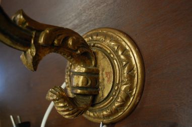 (L-318)  Seinalamp puidust korpusega 1 tk