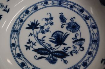 (n-5312/2) Wellco Krefeld Porzellan, sibulamustriga kauss 2