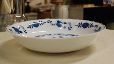 (n-5312/2) Wellco Krefeld Porzellan, sibulamustriga kauss