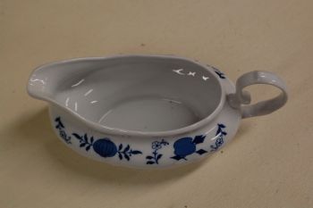 (n-5312/3) Wellco Krefeld Porzellan, sibulamustriga kastmenõu 2