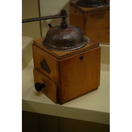 (n-5320) Vanem kohviveski