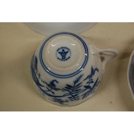 (n-5326/2)  Original Bohemia sibulamustriga kohvitassid, 6tk