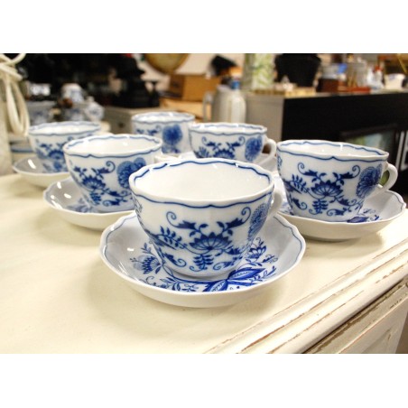 (n-5326/2)  Original Bohemia sibulamustriga kohvitassid, 6tk