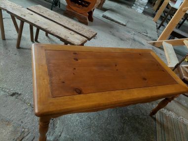 (L-334) Suurem diivanilaud