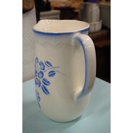 (n-5351) Succes, suur kann, kauss ja toos komplektis