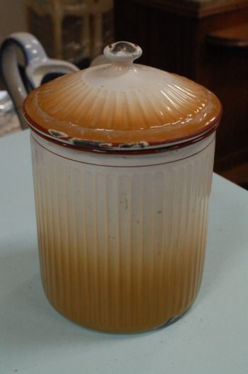 (n-2812) B.B Depose vana emaileeritud  jahutoos 2