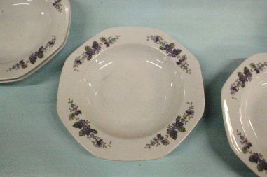 (n-2955/2) Bavaria, Seltmann Weiden, kannikestega supi-pastataldrikud, 4tk