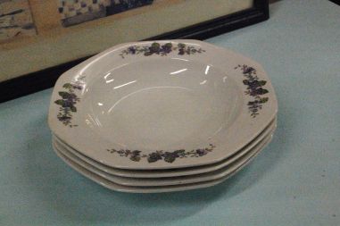 (n-2955/2) Bavaria, Seltmann Weiden, kannikestega supi-pastataldrikud, 4tk