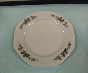 (n-2955) Bavaria, Seltmann Weiden, kannikestega praetaldrikud, 4tk 2