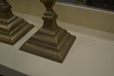 (n-5564) Kollasest metallist küünlajalad 2 tk paaris