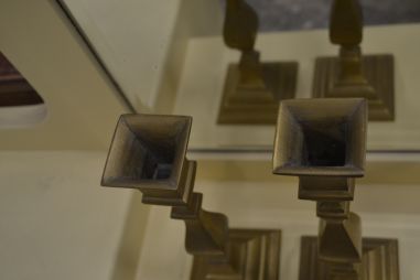 (n-5564) Kollasest metallist küünlajalad 2 tk paaris