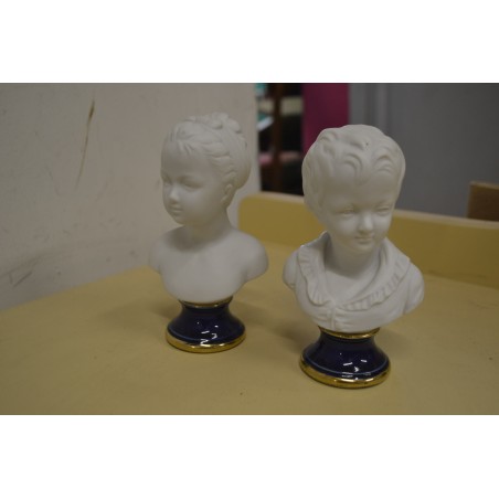 (n-5646) Biskviitportselanist kujude paar