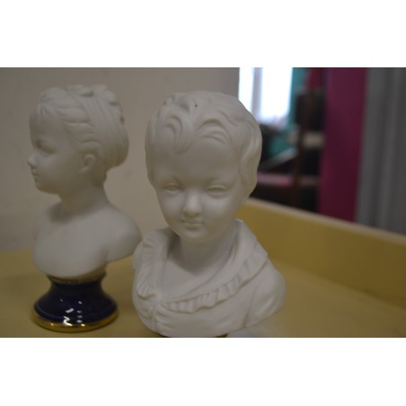 (n-5646) Biskviitportselanist kujude paar