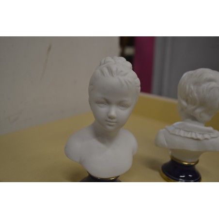 (n-5646) Biskviitportselanist kujude paar