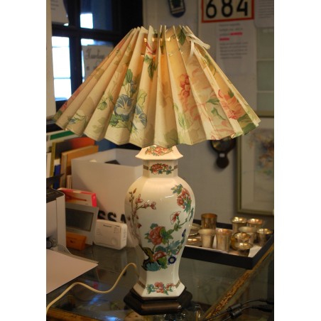 (n-5657) Limoges, kõrge lilleline laualamp