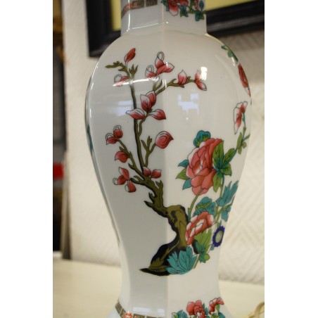 (n-5657) Limoges, kõrge lilleline laualamp