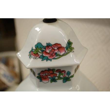 (n-5657) Limoges, kõrge lilleline laualamp