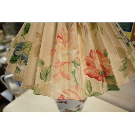 (n-5657) Limoges, kõrge lilleline laualamp