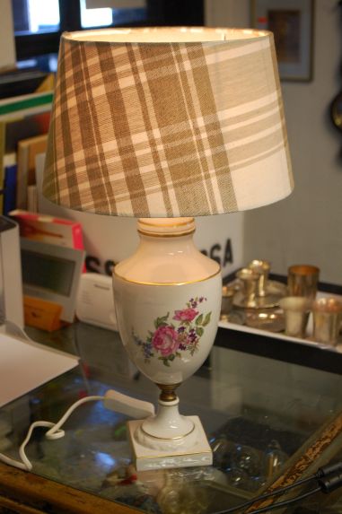 (n-5658) Limoges,  lilleline laualamp