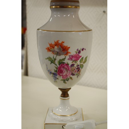 (n-5658) Limoges,  lilleline laualamp