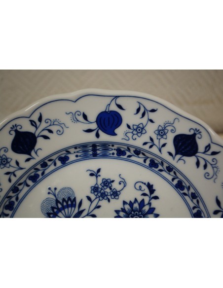 (n-5701/5) Ingres Weiss Form Marienbad, sibulamustriga praetaldrikud, 5tk