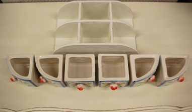 (n-5707) Valge puitraamiga maitseaineriiul