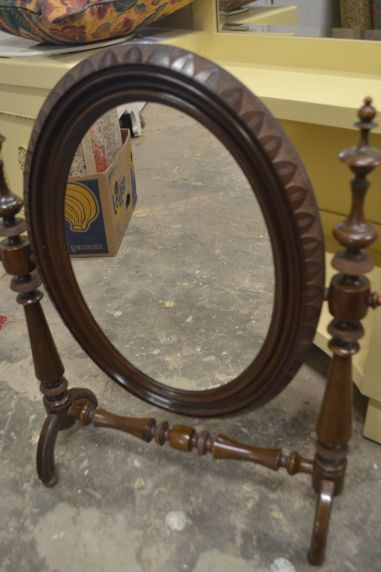 (L-406) Lauapealne kallutatav peegel