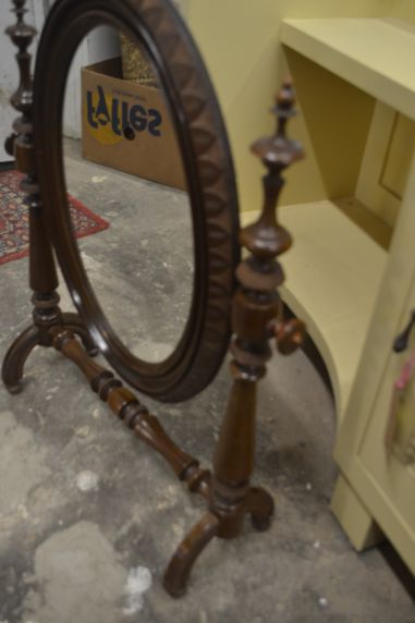 (L-406) Lauapealne kallutatav peegel